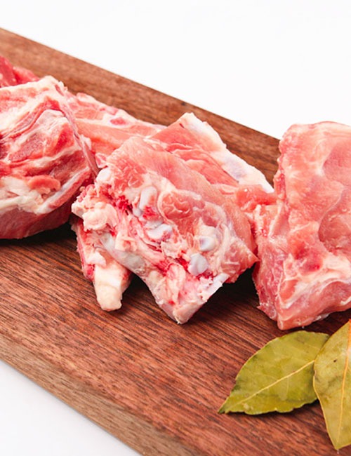 생생육곳간 수입 냉동 돼지고기 목뼈 등뼈 1kg